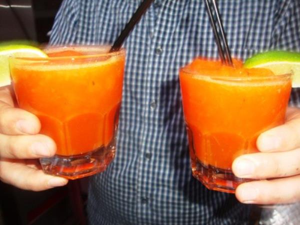 Sok za izpiranje maščob iz telesa